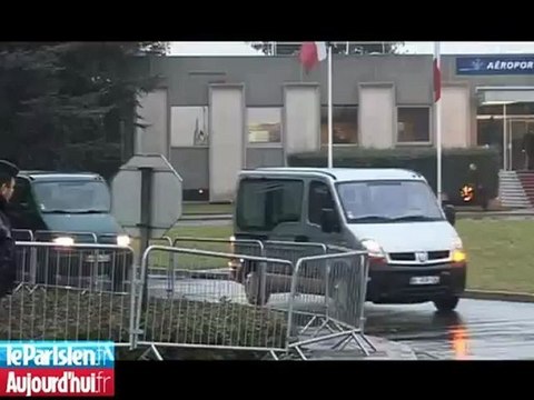 Otages tués au Niger: les corps d'Antoine et Vincent rapatriés en France