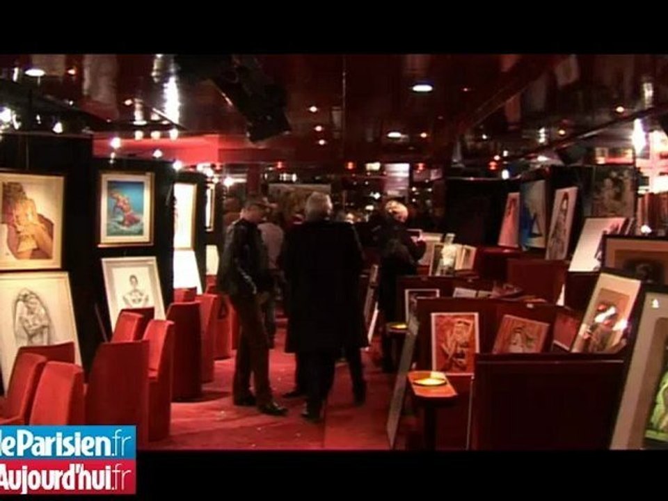Des pin-up aux enchères au Crazy Horse