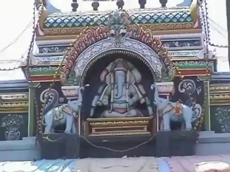 SRI GANESHA SAHASRANAMA STOTHARAM-SANSKRIT DEVOTIONAL Part-1.mp4