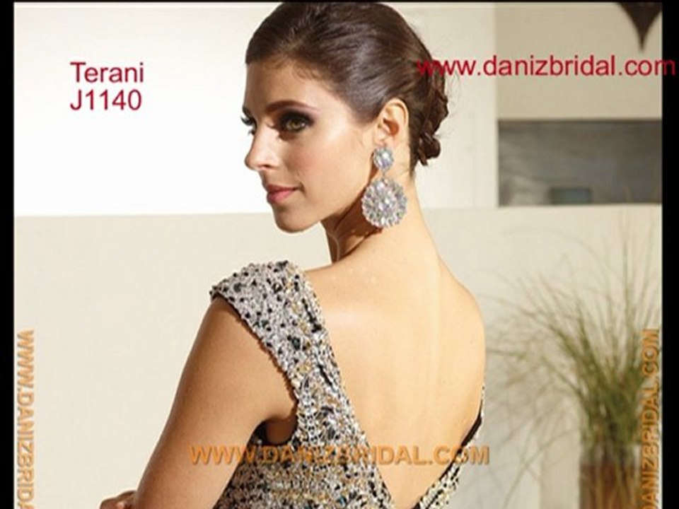 Terani Couture J1140
