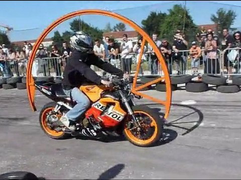 fete de la moto le 22 juillet 2012 a st julien les villas ( dp 10 )