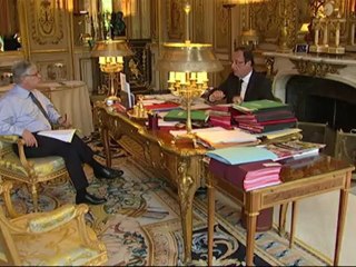 Roubo de documentos em Paris