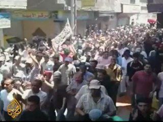 Syrians mount Friday protests around country