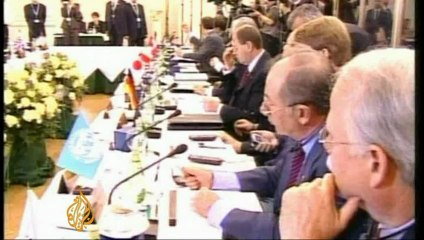 Russian minister forced out over Putin deal