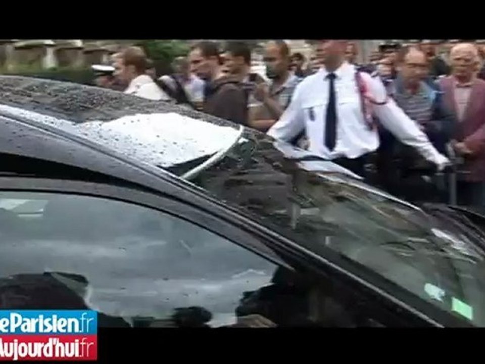 Le monde de la télé et du sport rend hommage à Thierry Roland