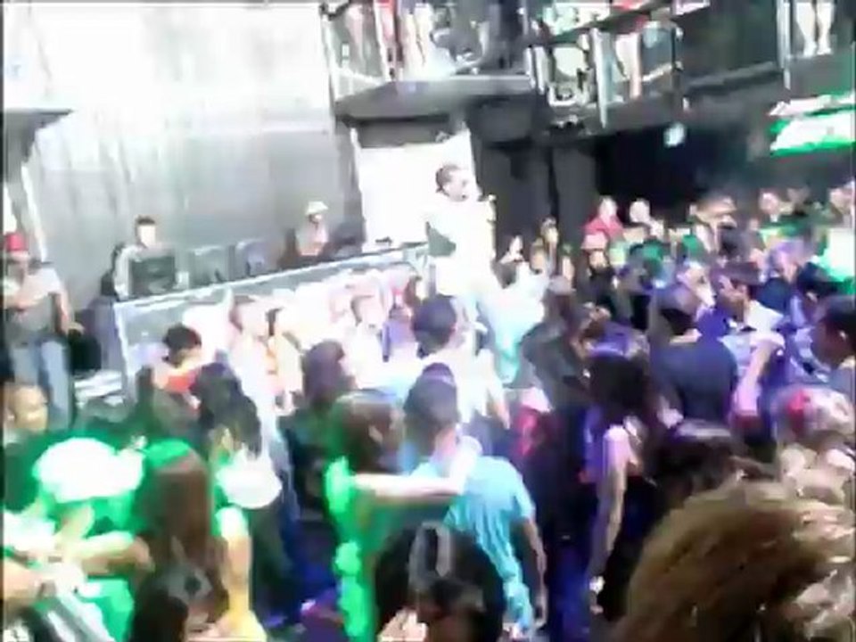 LuisTon en el concierto de tony dize en frankfurt 2012 -tema- dime que -ESTRENO MUNDIAL(dj memo)