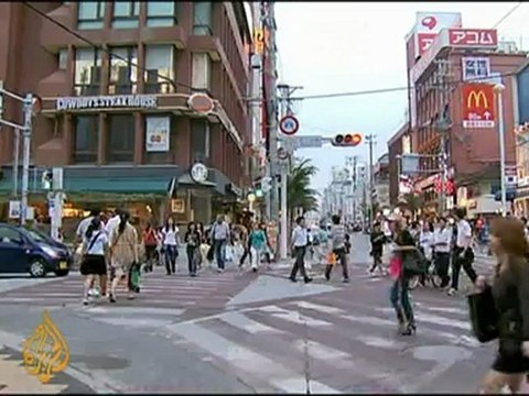 US agrees to Okinawa troop redeployment