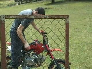 Petit démo en dirt bike