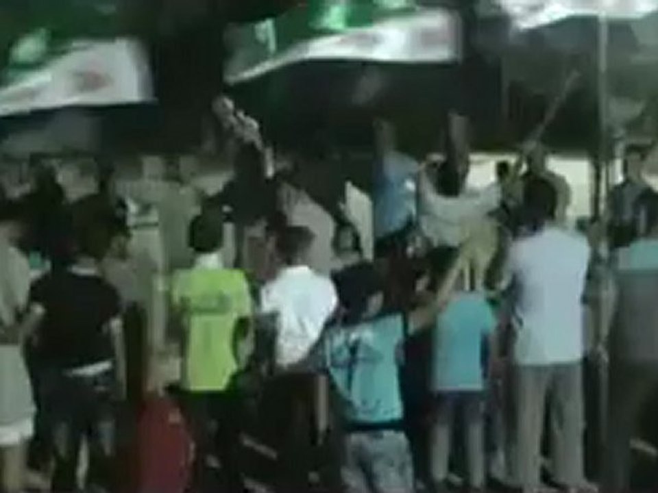 Syria فري برس  حماه - حي طريق حلب_ مسائية_ 21_8_2012