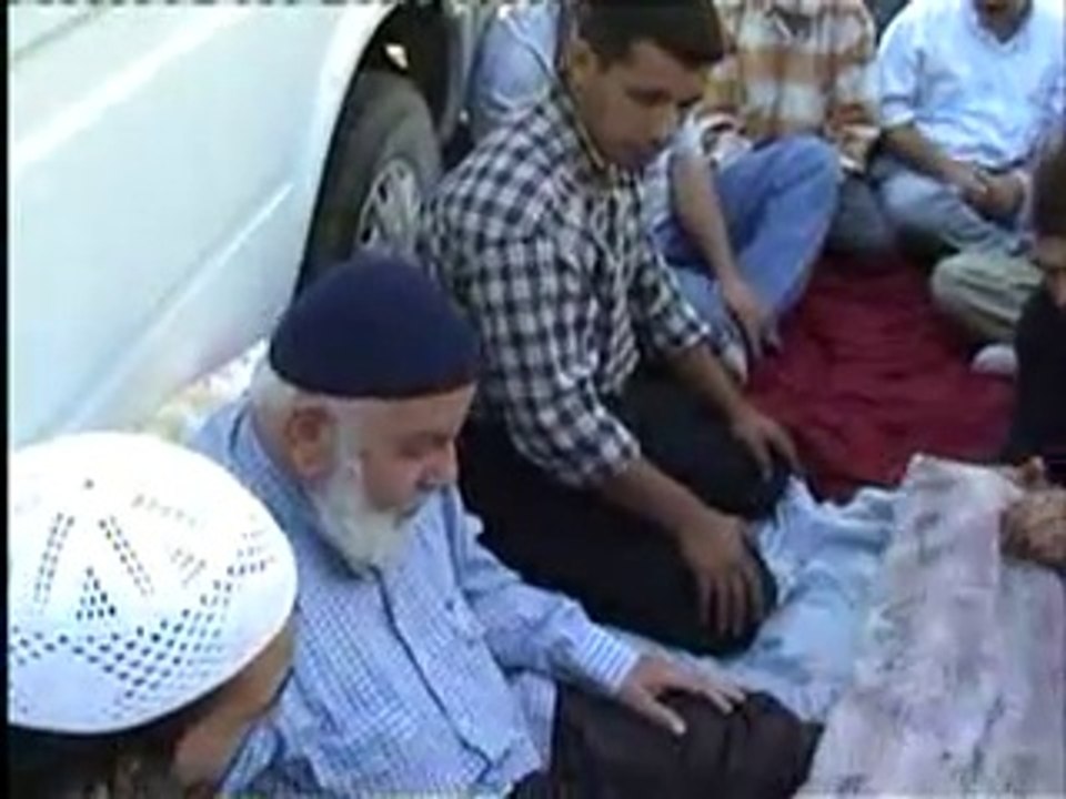 HACI HÜSEYİN GÜMÜŞ EFENDİ BABA  (K.S)  KAYSERİ2004 (2)