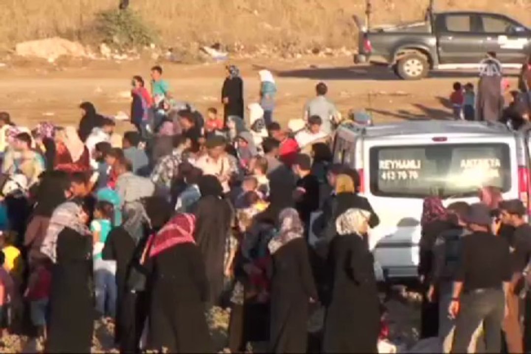 Bin 425 Suriyeli Türkiye'ye sığındı