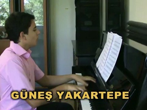 Senfonik Form Piyano Felicita-San remo şarkı yarışması italyan şarkıcı çift düet Genç Piyanist Güneş GGYY Müzik song HD HQ Hit Major Video MP3 bedava şarkı mp3 indir şarkı sözleri senfoni Hafif Müzik bedava mp3 müzik note gitar sevgi love