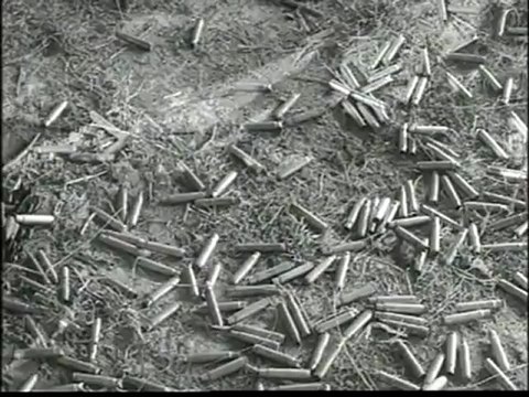 Automatic Weapons- American machine gun vs. German machine gun
