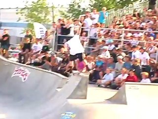 watch  original skateboard stunts by Malmo Ultrabowl 2012 Finals-