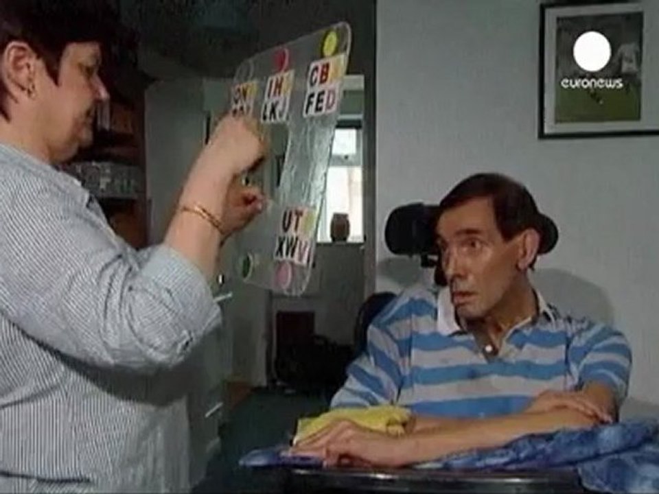 Paralysed Briton dies after court defeat on rig...
