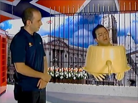 Axel Mares, sketch El OVNI, Programa Los Juegos 2012