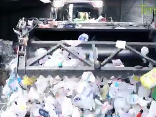 Visite d'un centre de tri de déchets