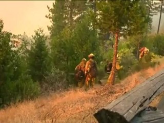 Fogo avança na Califórnia