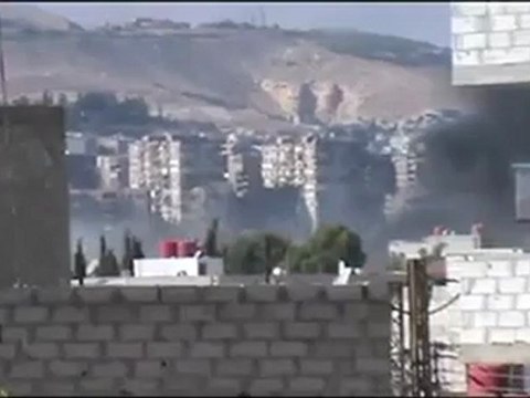 Syria فري برس ريف دمشق اعمدة الدخان واشتياكات عنيفة عند قوص داريا تقريبا 22-82012