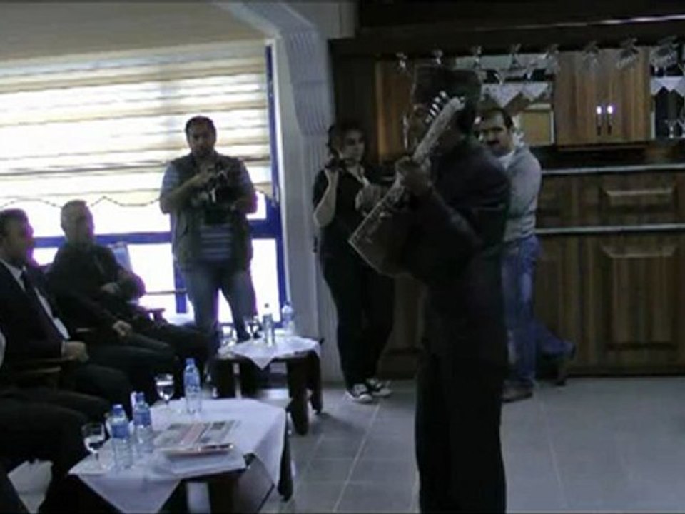 Uluslararası Aşıklar Şöleni ve Aşık Şenlik Paneli - Aşıq Fahfur Ağbabalı