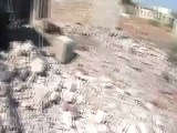 Syrs فري برس  ريف حلب - إبين - آثار القصف بالميغ على حزانو -23-8-2012 ‫ج2