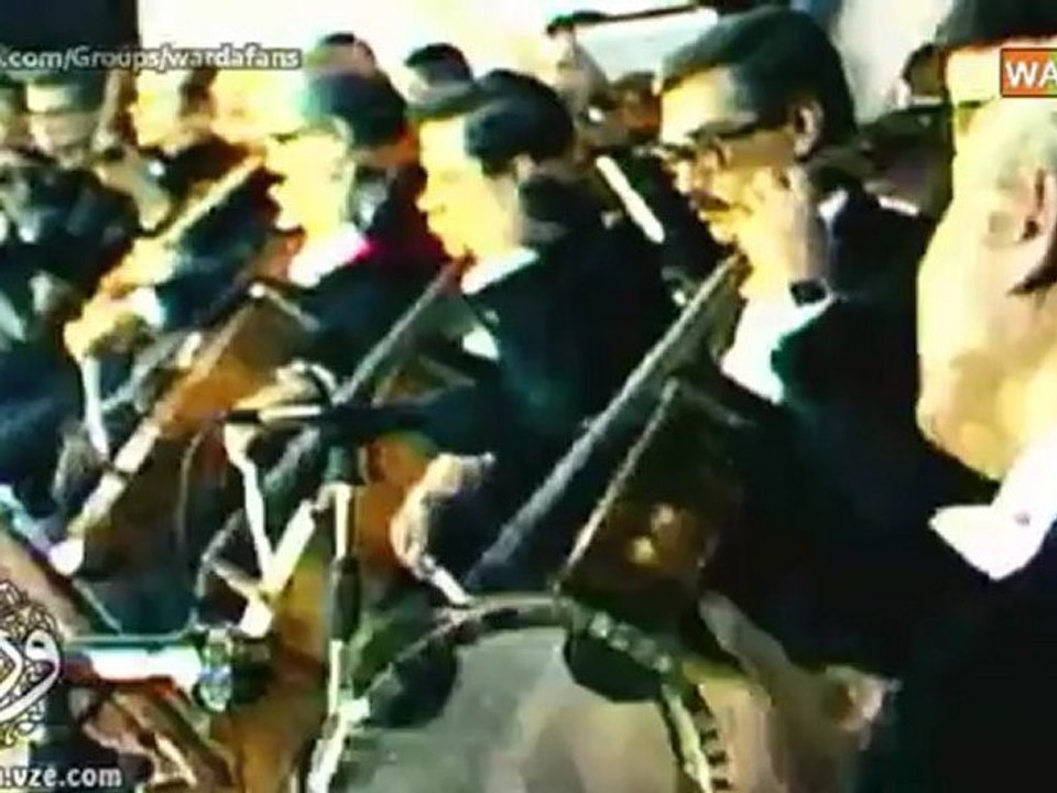 وردة - بعمرى كله حبيتك :: الحفلة الأولى كاملة :: بمسرح البالون بالقاهره عام 1985 :: الجزء الأولـــــ