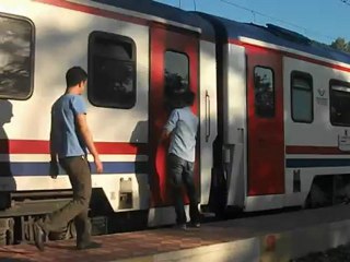 Hüseyin YILDIRIM askere giderken....Mehmet SOLMAZ