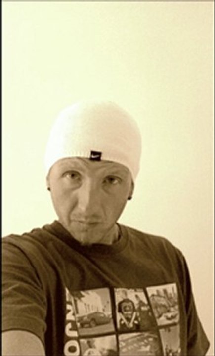 deuxieme essaie c' est un pe mieux lol :)