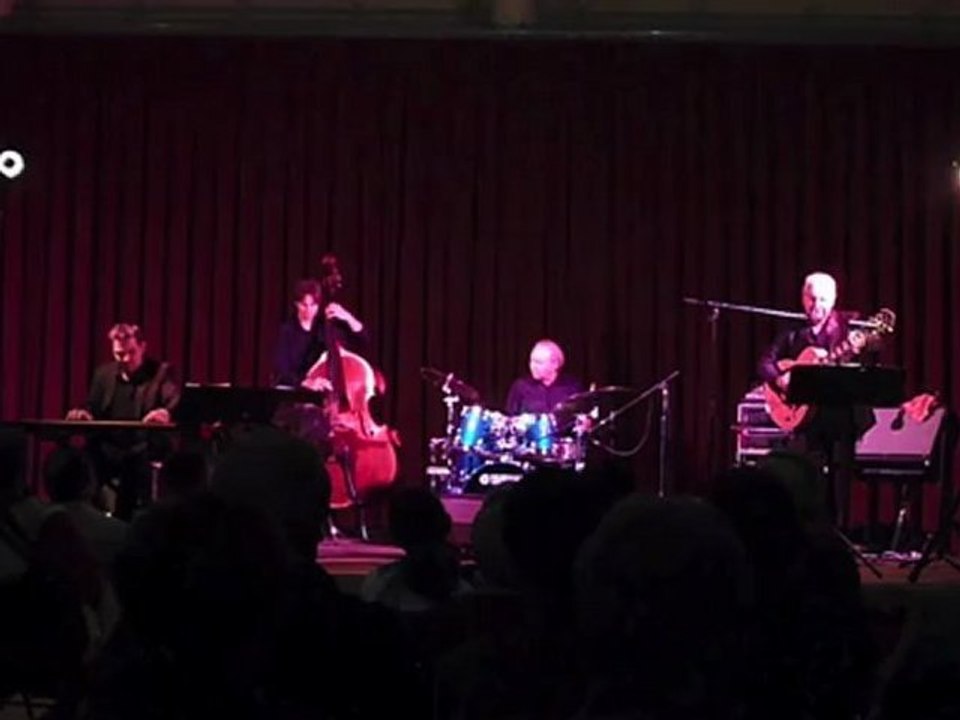 Armstrong (Claude Nougaro)