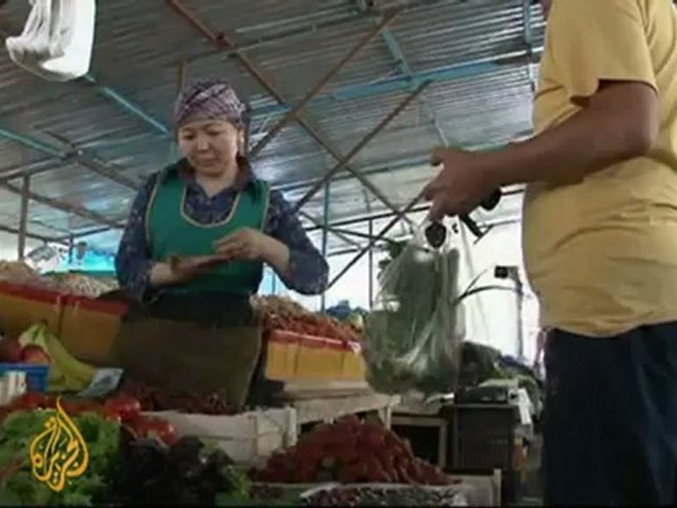 Putin edges towards Eurasian Union