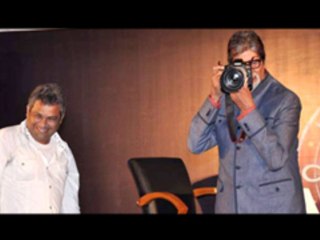 Amitabh Bachchan Turns Press Photographer