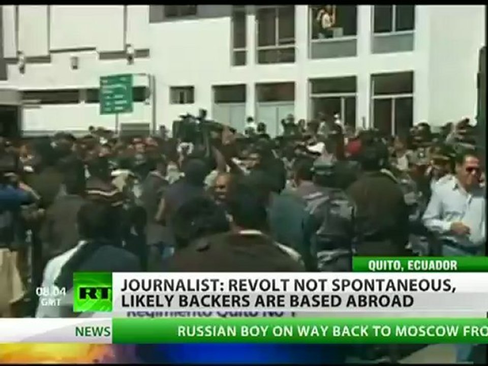 President Correa rescued as Ecuador capital Quito turns to battleground