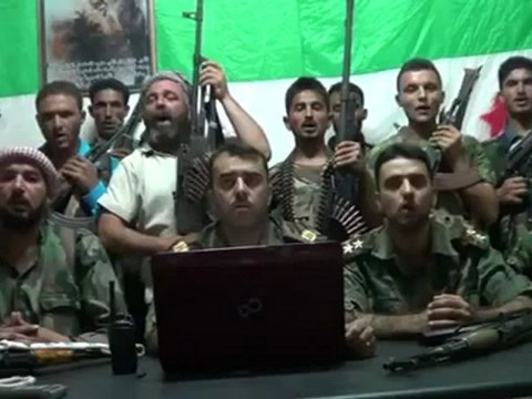 Syria فري برس ادلب- كفرومة-انشقاق ضابطين طيارين 22-8-2012