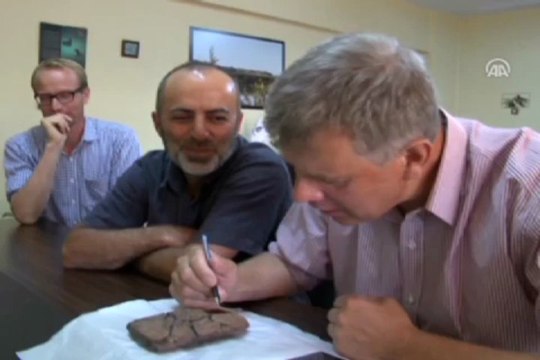 2 bin 800 yıllık sır tablet