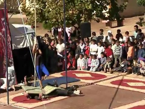 action un pont entre nimes et meknes 2010/2011