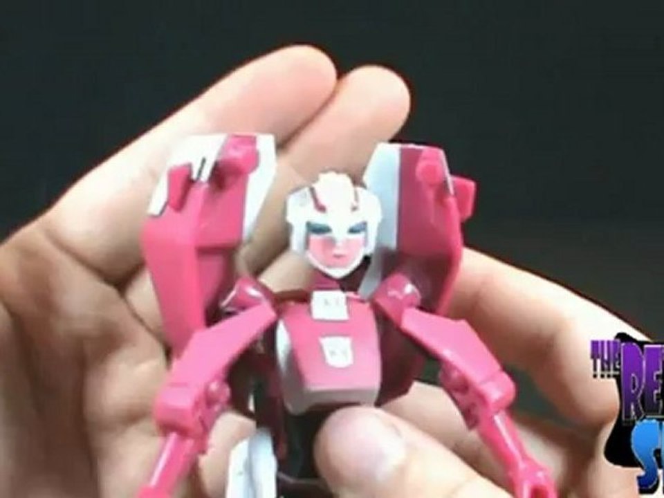 Toy Spot - Transformers Animated Toys R Us Exclusive Arcee