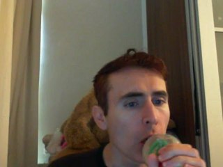 Wiwi égratigne "café de minuit" de Francis Linel