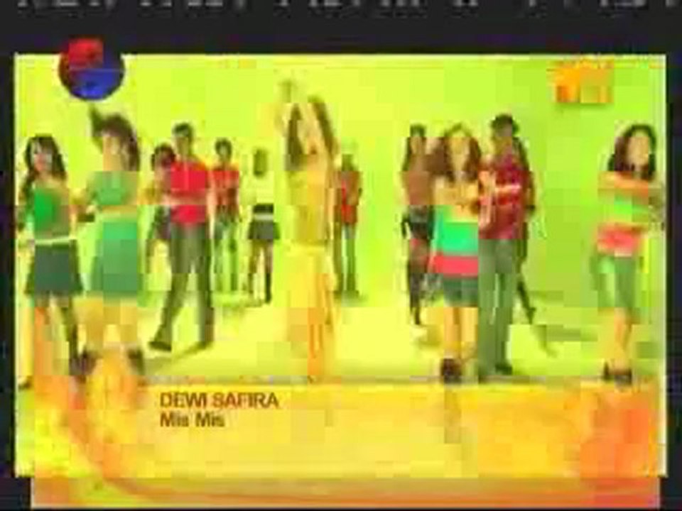 Dewi Safira - Mis Mis