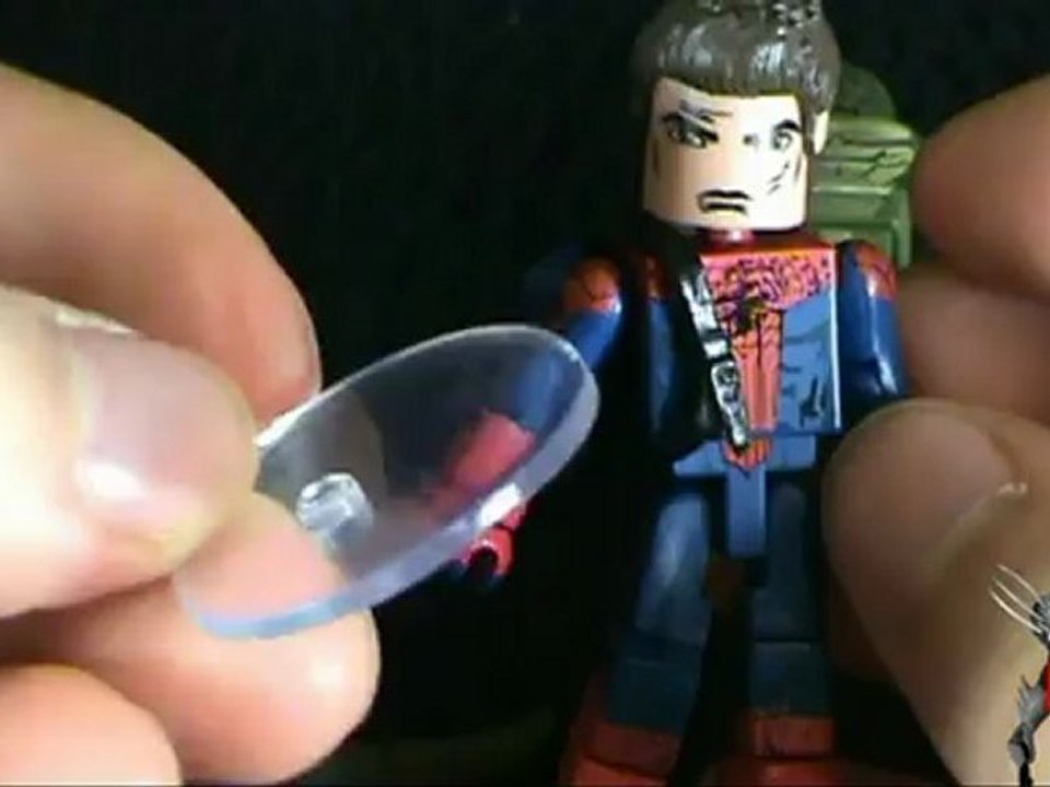 Collectible Spot - The Amazing Spider-man Minimates Battle Damaged Spider-man and the Lizard