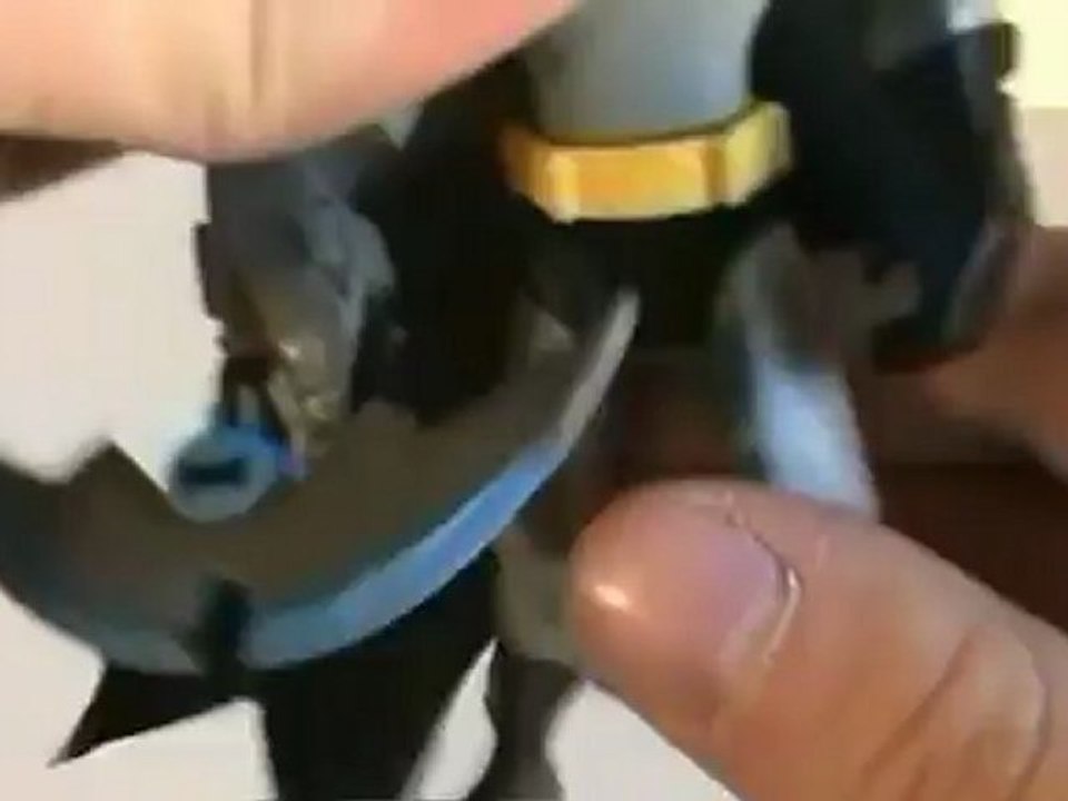 Toy Spot - The Batman Zip Action Batman Figure