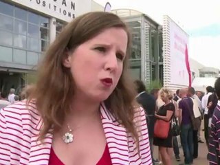 Les militants cherchent leurs marques avec la gauche au pouvoir