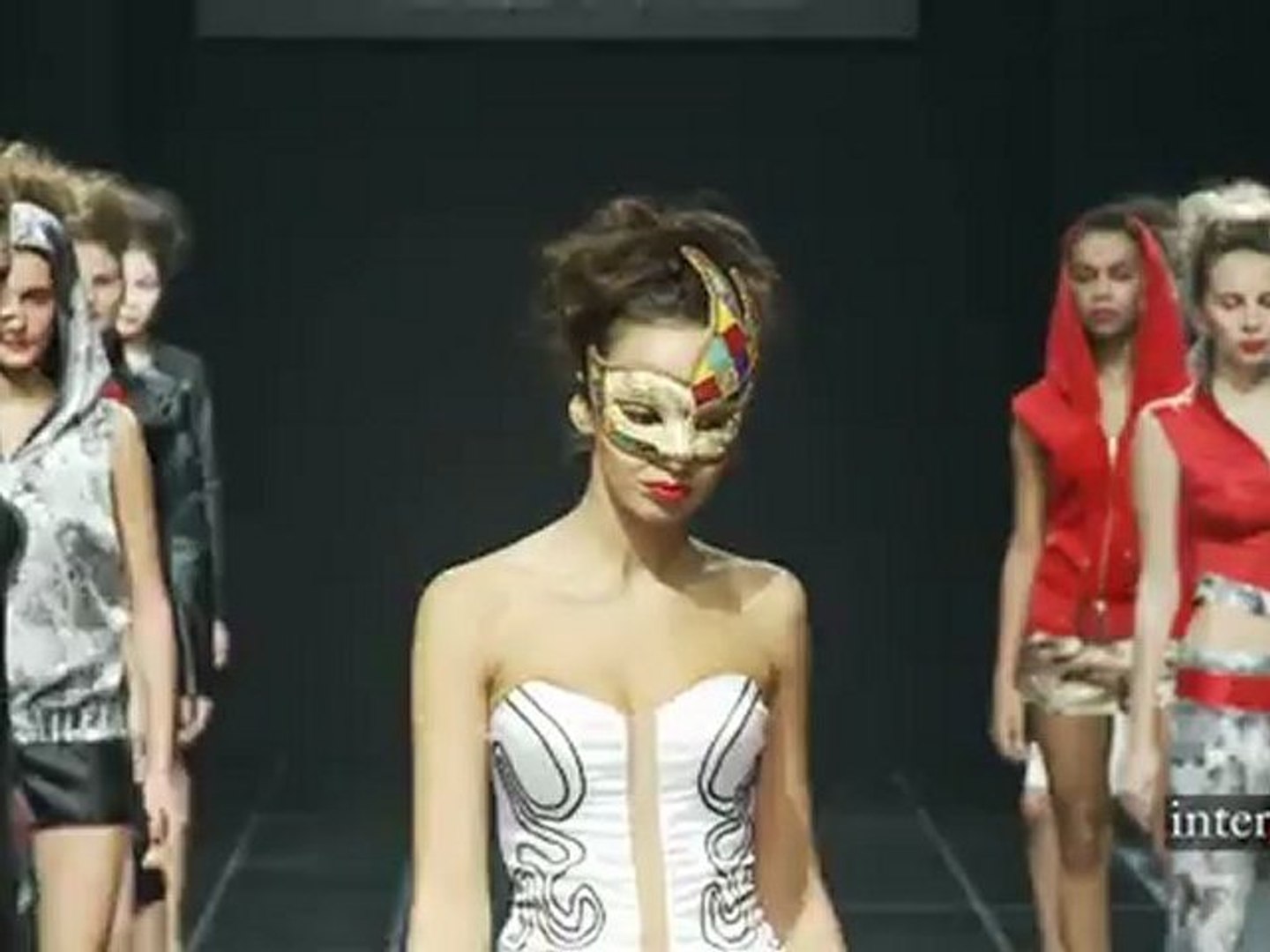 ⁣Miroslava Lerman. Весна-лето 2012