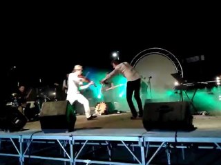 Bizern Derrière la porte Gruissan chalets aout 2012