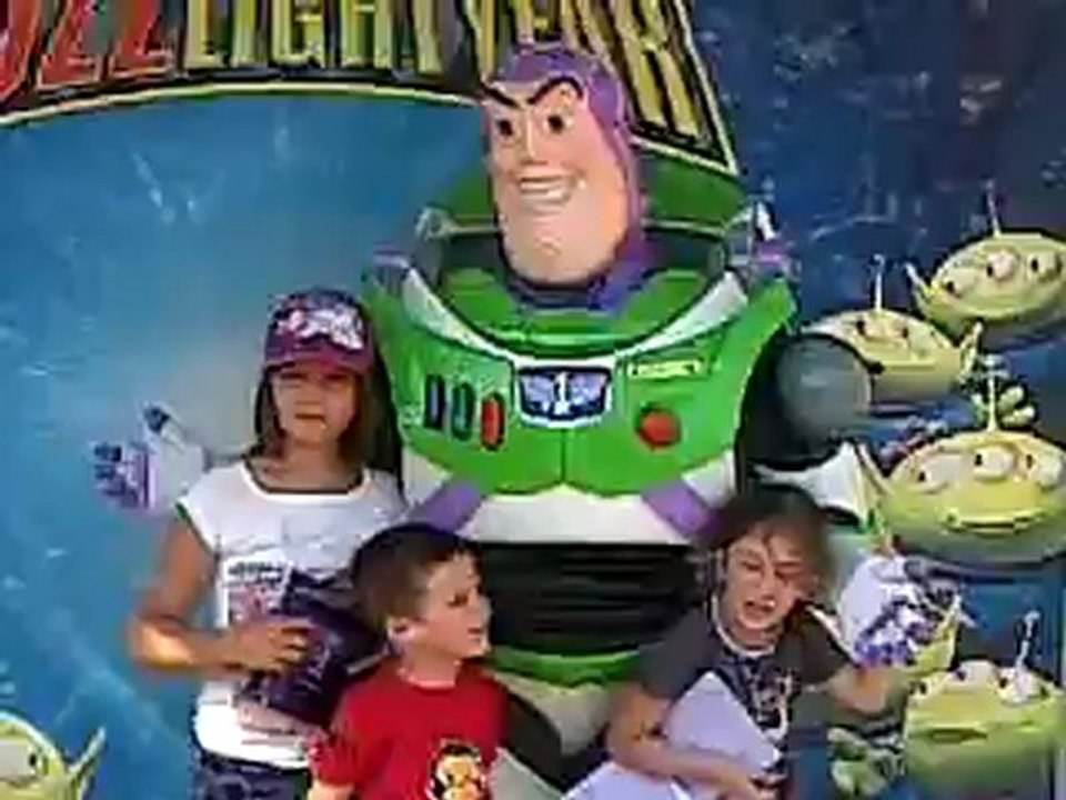 les enfants a disneyland