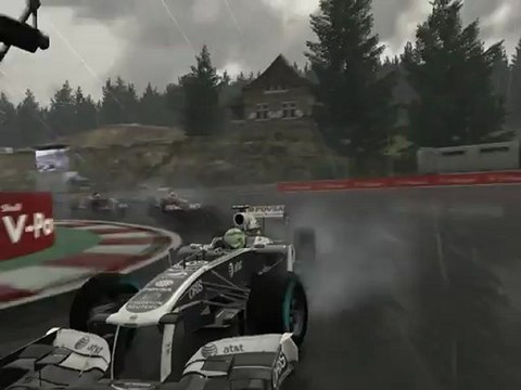 F1 2011 - GP de Belgique - Hamilton vs Buemi