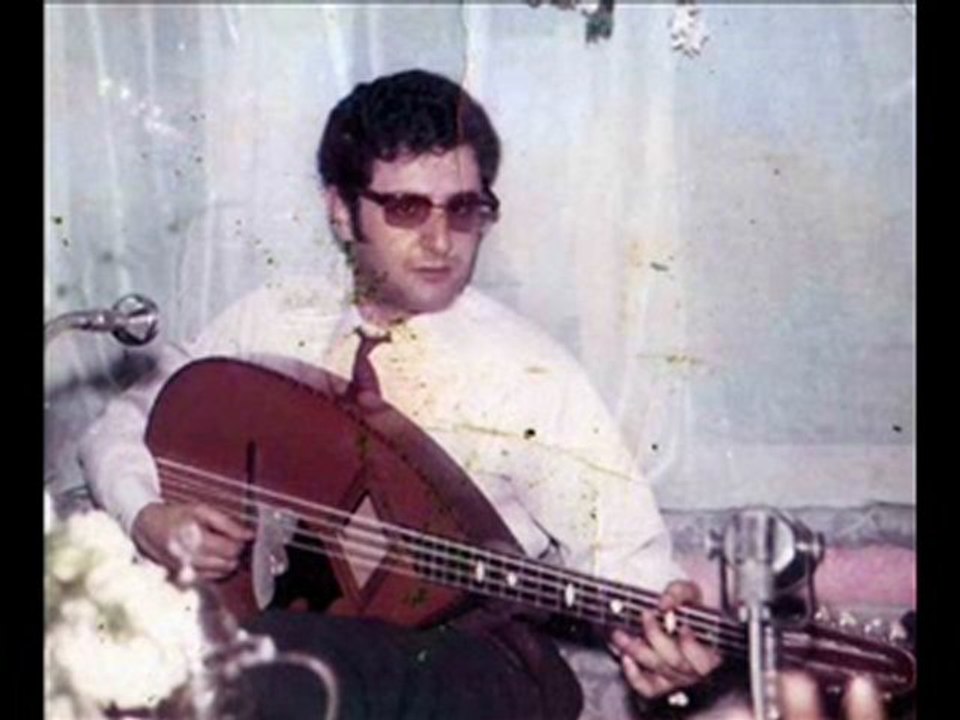 lah lah a3lik cheikhna khelwitna ...."ezzahi milano"