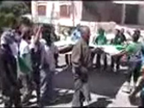 Syria فري برس اللاذقية مظاهرة جمعة لا تحزني درعا إن الله معنا(مصيف سلمى 24-8-2012 ج3