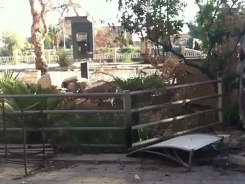Syria فري برس ديرالزور كتائب الأسد تدمر المشافي بمدينة ديرالزور 25-8-2012