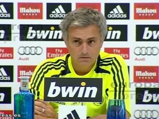 Mou: " Decidiremos si juega Pepe tras entrenar"