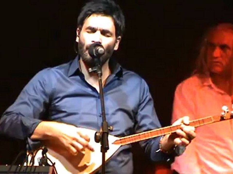 Bekle de Gör -Uğur Işılak /Temâşâ-i Ramazan/Bursa-2012(bölüm-2)